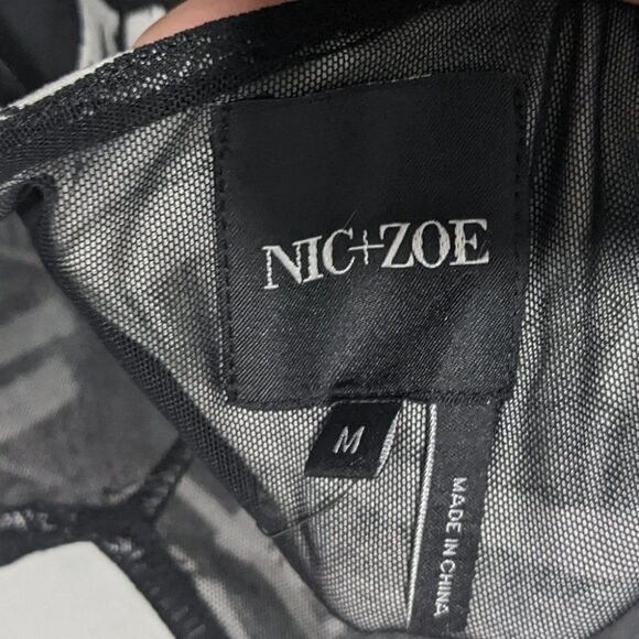 Nwt Nic+Zoe | Moonlit Palm Dress with cinched waist - Picture 7 of 12